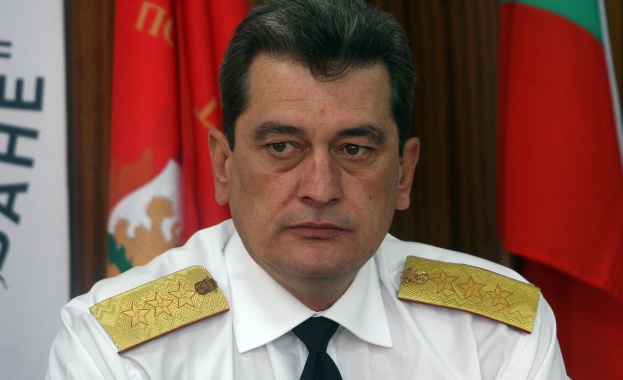 Голямото усилие за построяване на дълга водопроводна линия в планината