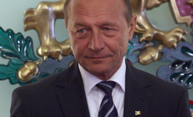 Траян Бъсеску одобри разполагането на ракети на НАТО на румънска територия