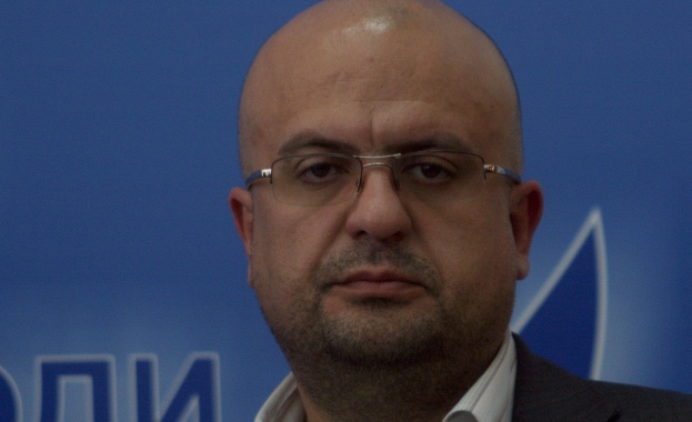 Костадинов: Идеята за 7-ми блок в "Козлодуй" е на Доган 