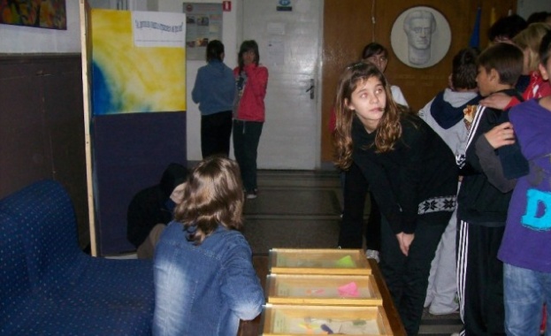 Изложба "Стъкло и фотография"