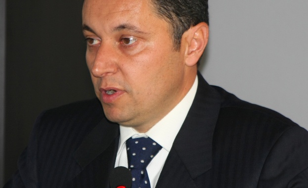 Янев: Сидеров нанесе тежки удари върху мен и семейството ми