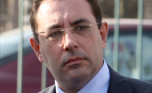 Бившият транспортен министър стана ресторантьор 