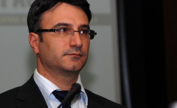 Трайков търси възможности за диверсифициране на енергийните доставки за България в Кавказко-Каспийския регион  