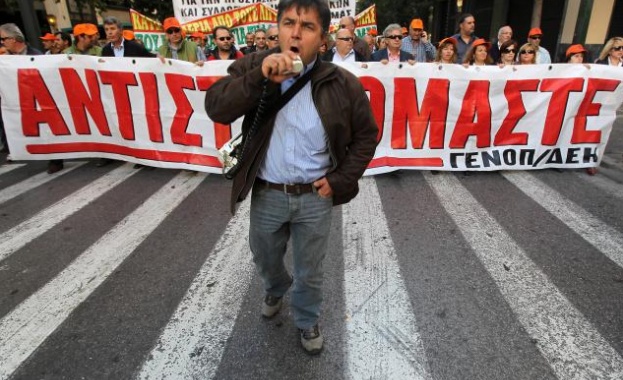 Гърция: Седмица на протести и стачки на всички фронтове  