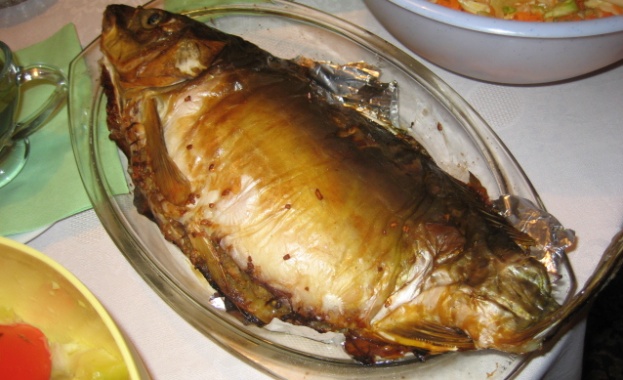 Рибни специалитети раздава община Ловеч  