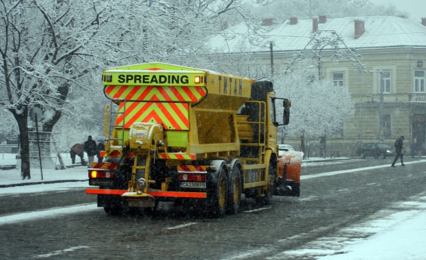 Провериха снегопочистващите фирми в Димитровградско