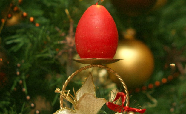 Марка, посветена на Коледа, пускат от МТИТС