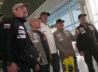 Министърът на транспорта, информационните технологии и съобщенията Александър Цветков изпрати двамата български ATV пилоти, които ще участват в световната рали надпревара “Дакар 2011”. Събитието се проведе днес ,26 декември, на летище София. 