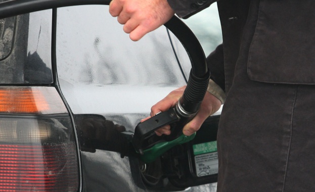 Перу: Началник на президентската охрана крал бензин