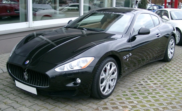 Maserati изтегля 28 235 автомобила от Северна Америка