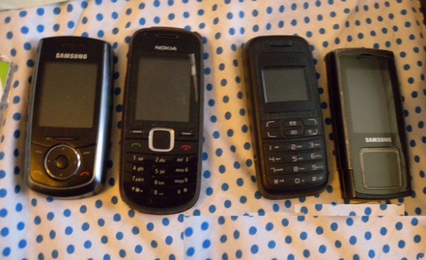 Телефони-ментета задържаха на ГКПП "Ферибот Видин"