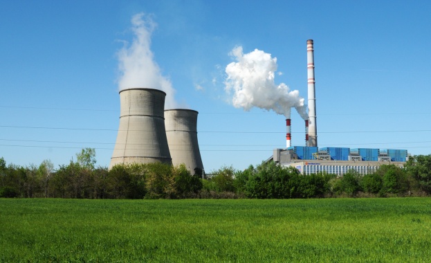 ТЕЦ „Марица изток-2” дава близо милион на съмнителна фирма  