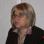 Цачева: Хората, извършили взрива снощи, искат да сринат имиджа на България