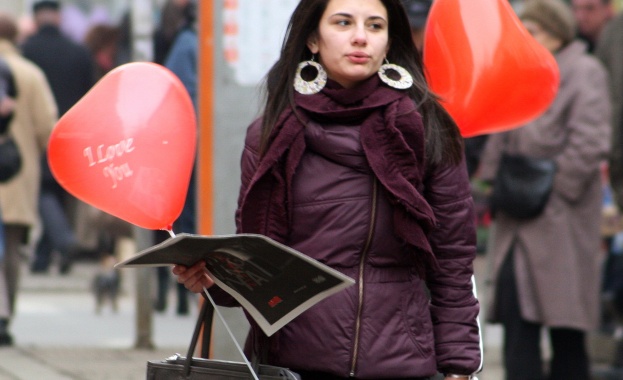 Денят на св. Валентин: да празнуваме, да критикуваме или да останем равнодушни?