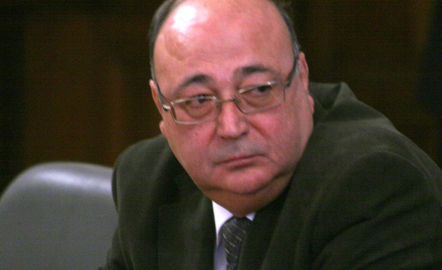 Сертов трябвало да ходи на погребение във Варна