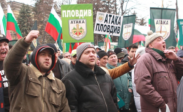 Сидеров поведе националистите на традиционното им шествие