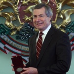 Уорлик: Не трябва да  има съмнения, че изборите ще са непрозрачни