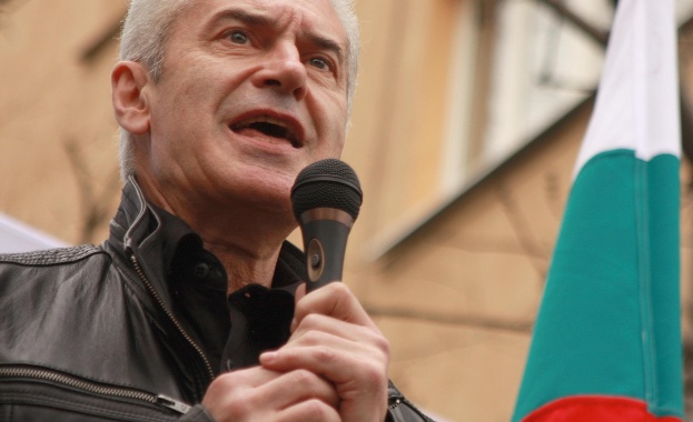 Политолог: Сидеров търси рестарт, хората се оглеждат за нещо ново  