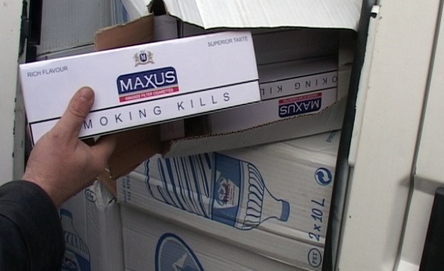 Иззеха контрабандни цигари от гараж в Благоевград