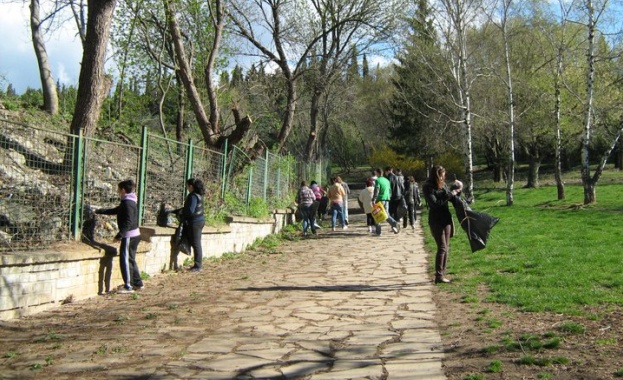 Първа копка и стартиране на ремонтните дейности в Стара Загора  
