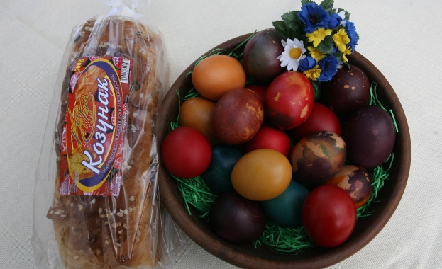  Руски диетолози изчислиха колко яйца и козунак може да изядем на Великден