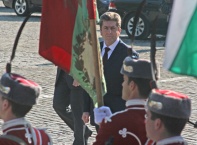 Днес,6 май,на площад „Св. Александър Невски" пред паметника на Незнайния воин в столицата започна празничен Водосвет на бойните знамена и Знамената-светини. На церемонията присъстваха президента Георги Първанов,министър-председателят Бойко Борисов,пр