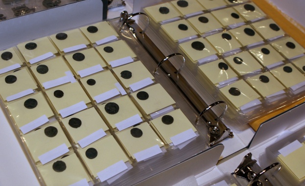 МВнР спря търг в Лондон 