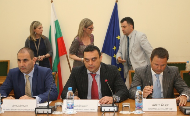 Десетата юбилейна конференция по информационна сигурност и съхранение на данни