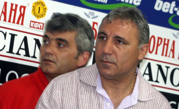 Стоичков: Подкрепям Цачева и НС срещу жълтите вестници