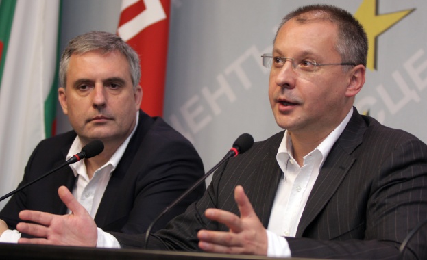 Калфин писа на Станишев: Не съм предател