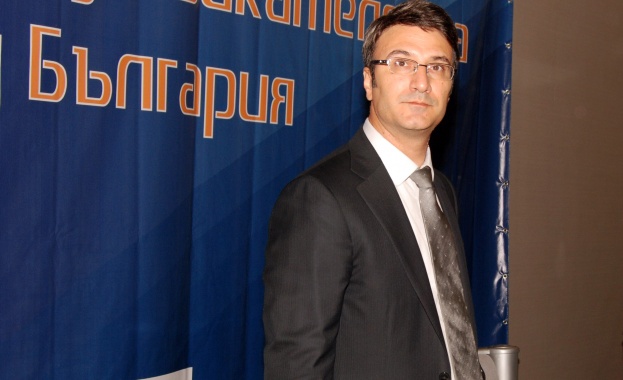 Министър Трайков ще открие учебната година в 143 ОУ в София