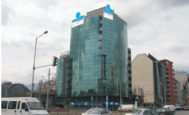 Икономическият спад в Гърция излиза извън прогнозирания максимум