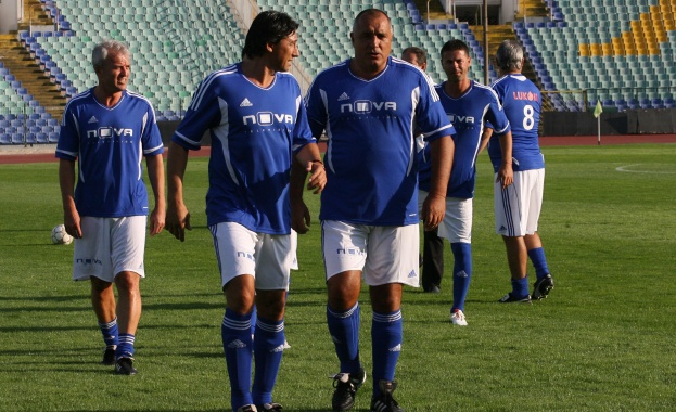 Симеон Дянков: Бих избрал премиера за „Футболист на годината” 