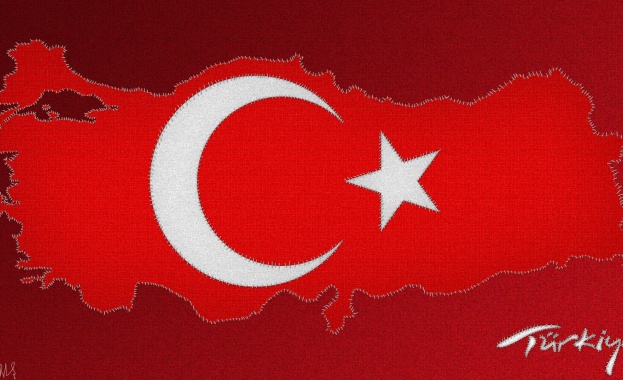 Четири тела бяха изхвърлени от морето в Измир 