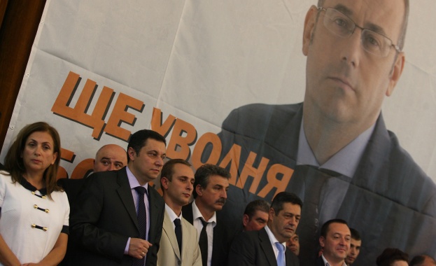 РЗС: Фандъкова е оплетена в корупционните мрежи на Андрей Иванов  