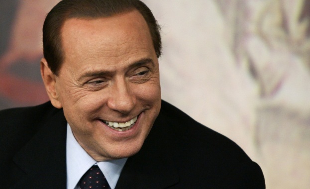 "Бунга-бунга" Берлускони: обработих само осем жени за една нощ!