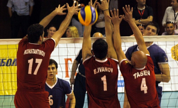 България победи с 3:0 гейма Естония на волейбол 