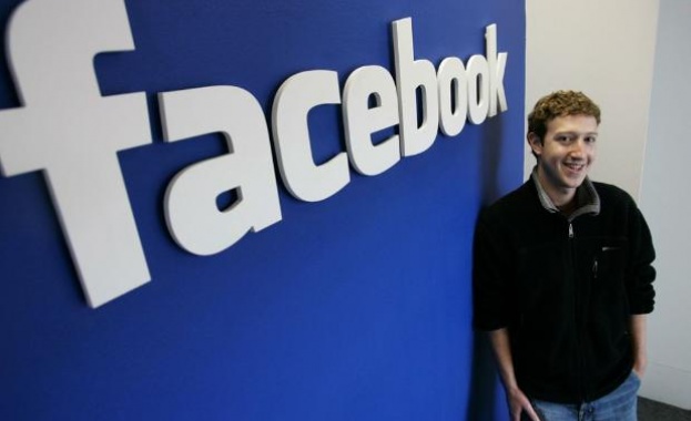 Във Facebook се появиха мошеници, които използват името на Стив Джобс