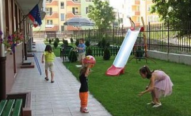 Обучават бъдещи родители в Пловдив