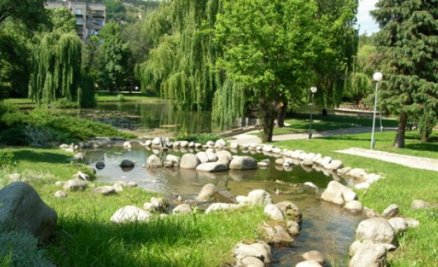 Възстановиха слънчевия календар в Разлог