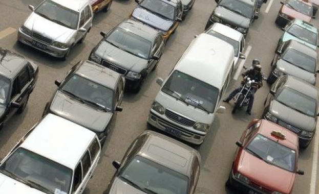 Започна голямото празнично преселение 