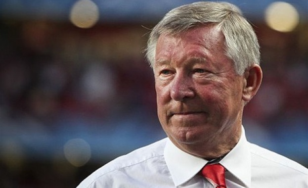 Сър Алекс следи талантлив шотландски полузашитник, лично брат му го наблюдава