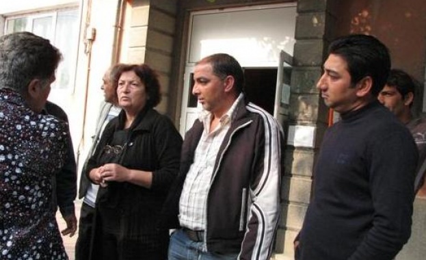 Роми от Катуница: Не ни е страх, и ние искаме Киро вън от селото