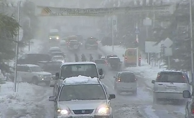 НИМХ: В осем области се очаква снеговалеж, в 19 е обявен жълт код  