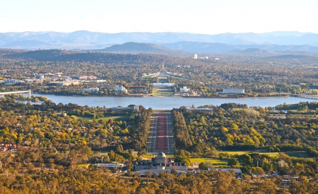 Трима души в Австралия бяха осъдени на 18 години затвор за планиран атентат