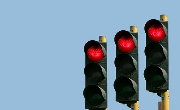 Три европейски светофара "светят" в Бургас