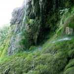 Свлачище затрупа двама английски туристи край Крушунските водопади (обновява се)