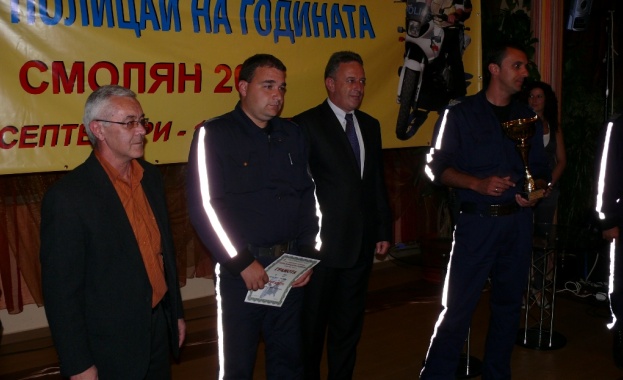 Лъчезар Иванов Близнаков от СДВР заслужено спечели титлата „Пътен полицай на годината” 