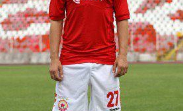 Янис Зику на лечение в Сърбия