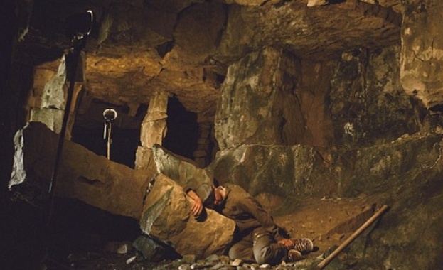 Човекът-къртица изградил цял подземен лабиринт под къщата си